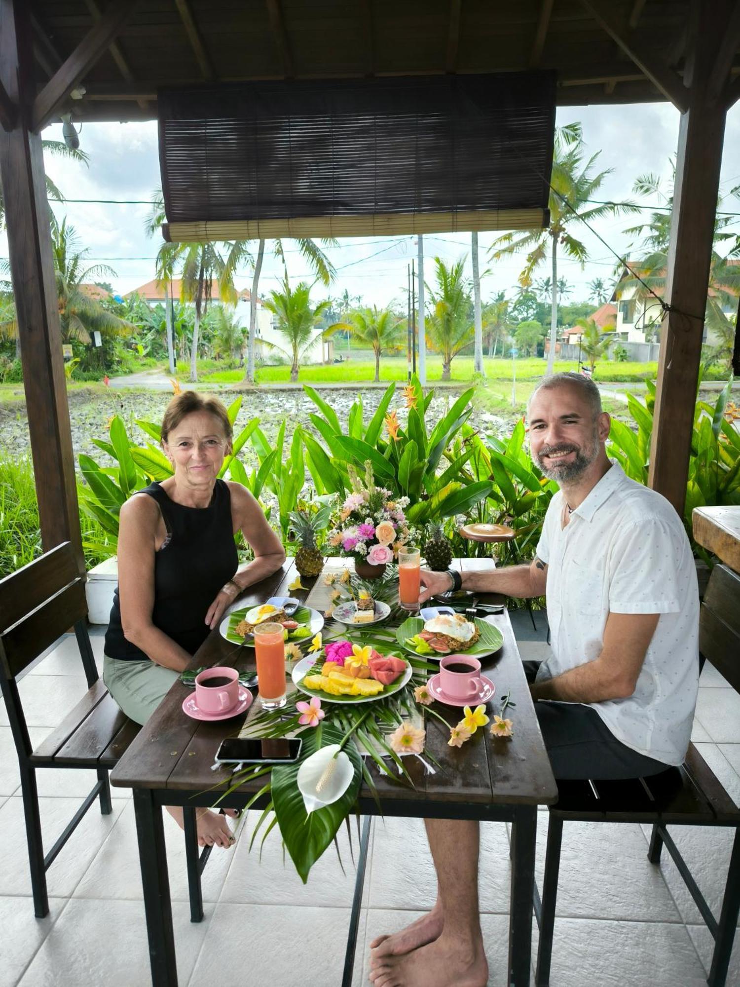 Eling Ubud Guesthouse Exteriör bild
